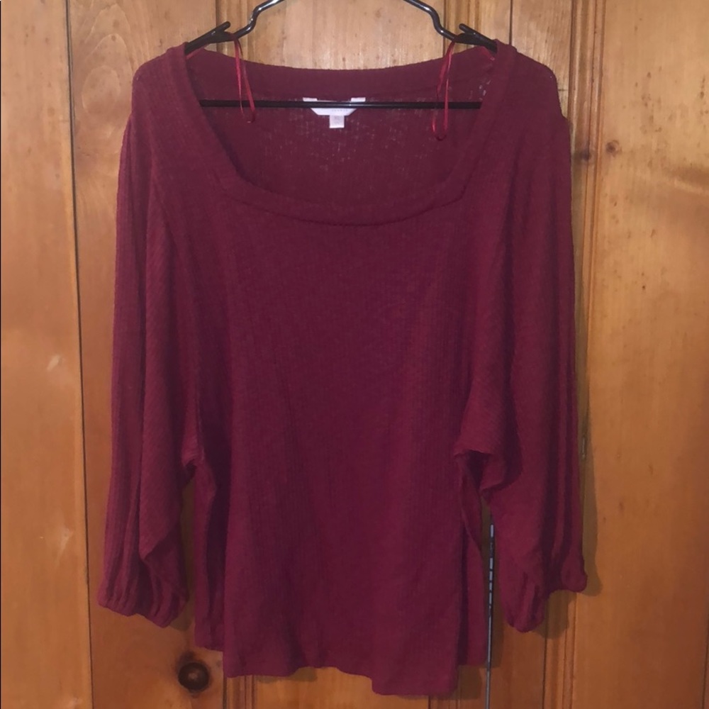 Long sleeve cranberry color sweater